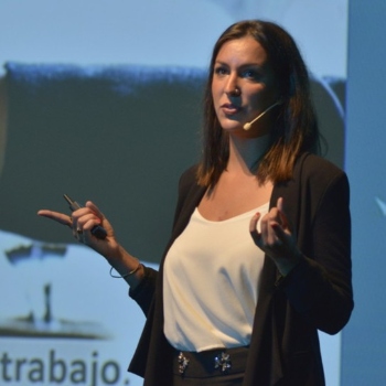 María Belén Rodríguez Aralla (Argentina) Account Director, MuleSoft