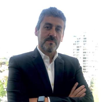 Ricardo Vidal (Chile), Gerente Regional de Consultoría Mainsoft